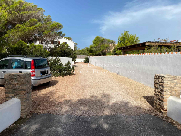 Casa di recente ristrutturazione in Cala Embaster