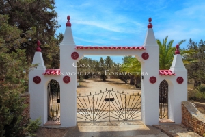 56   Casa Estela